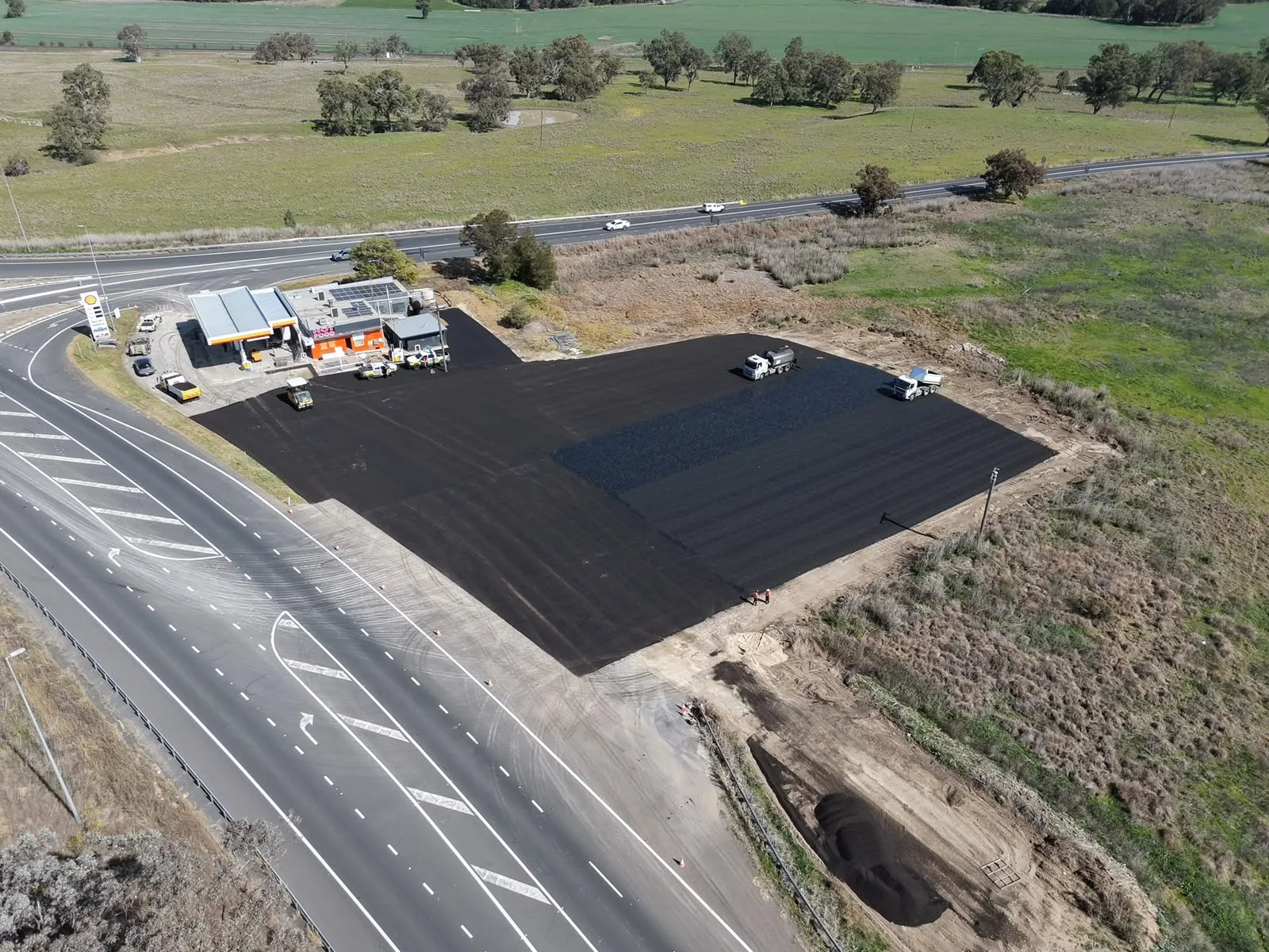 Surface dressing in rural Australia with RTB Civil, image 2