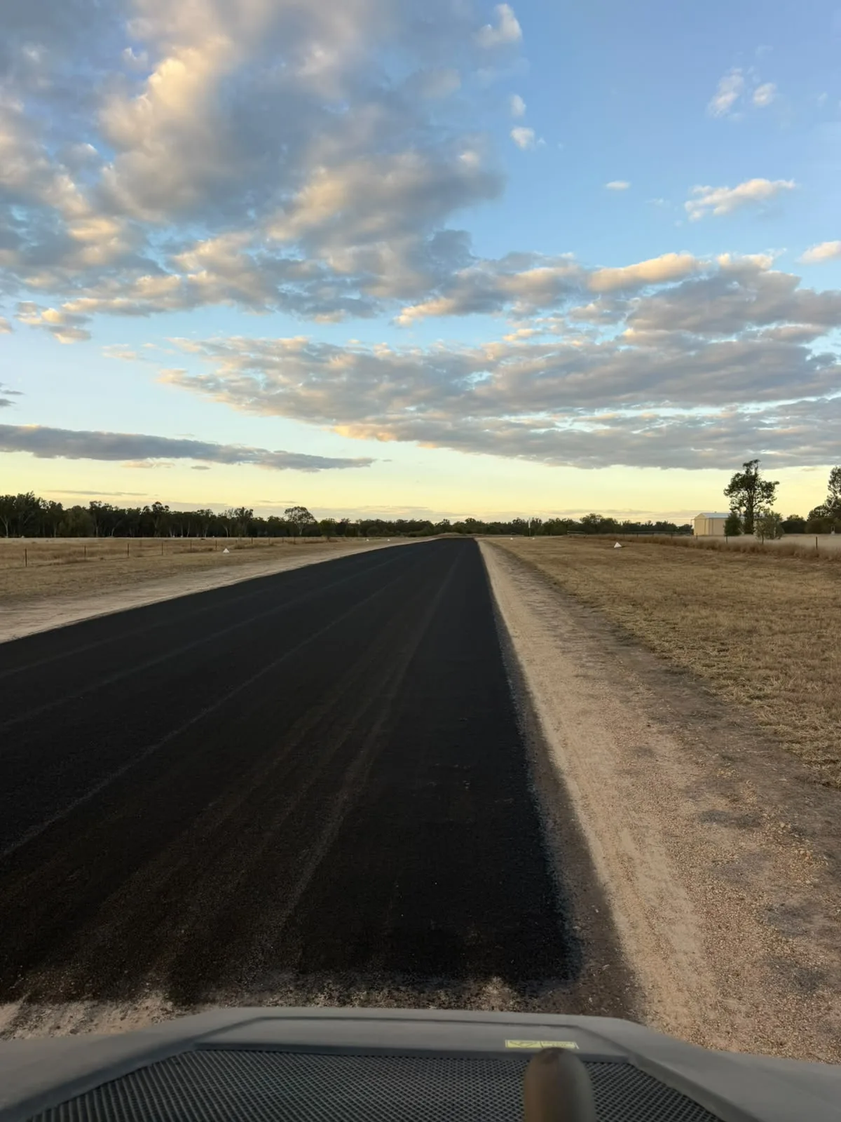 Surface dressing in rural Australia with RTB Civil