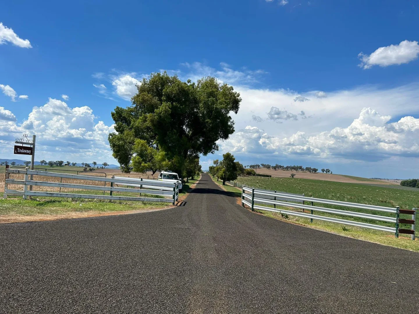 Surface dressing in rural Australia with RTB Civil, image 8