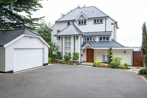 Driveways, image 1