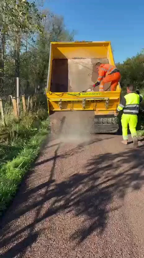 Estate road surface dressing, Lock Farm Estate, image 4