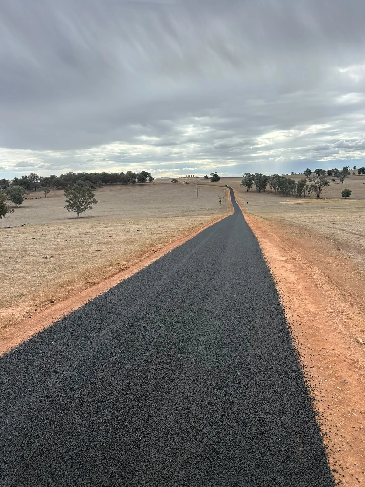 Surface dressing in rural Australia with RTB Civil, image 11