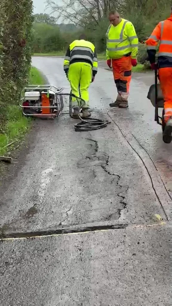 Estate road surface dressing, Lock Farm Estate, image 3